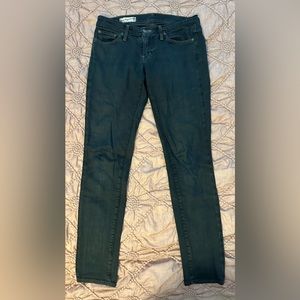 Red Engine Sz28 jeans